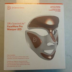 Dr Dennis Gross DRx SpectraLite FaceWare Pro LED Mask - White and Gold